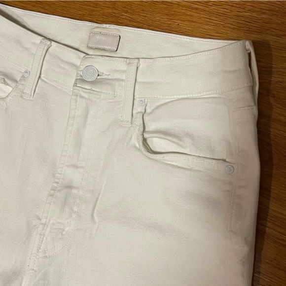 Mother High Waisted Rider Ankle Jeans in Fairest of Them All (White), Size 27 - Picture 5 of 13